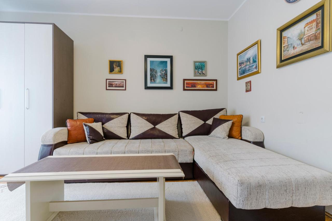 Nis Downtown Residence Εξωτερικό φωτογραφία